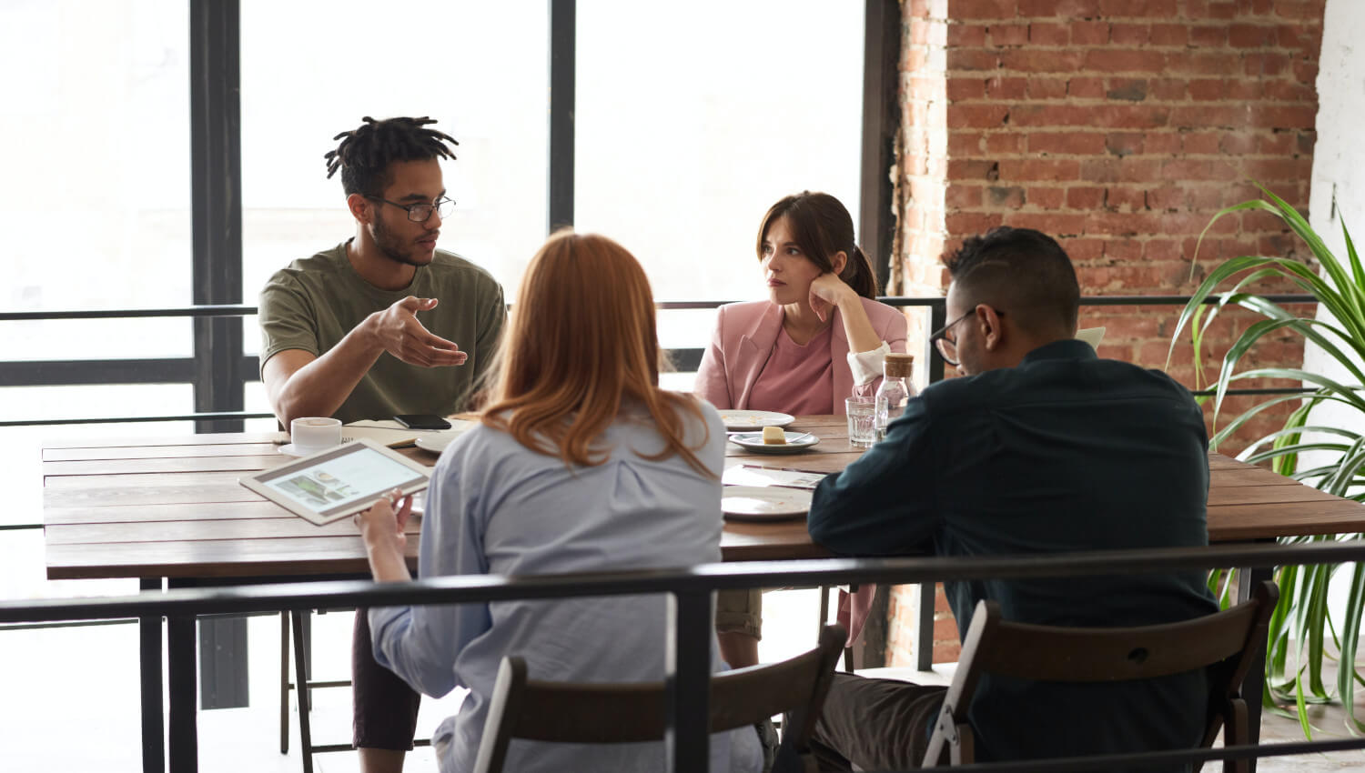 How to Effectively Communicate with Your Software Development Team